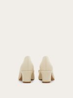 Ferragamo Vara bow block heel pump - Image 5